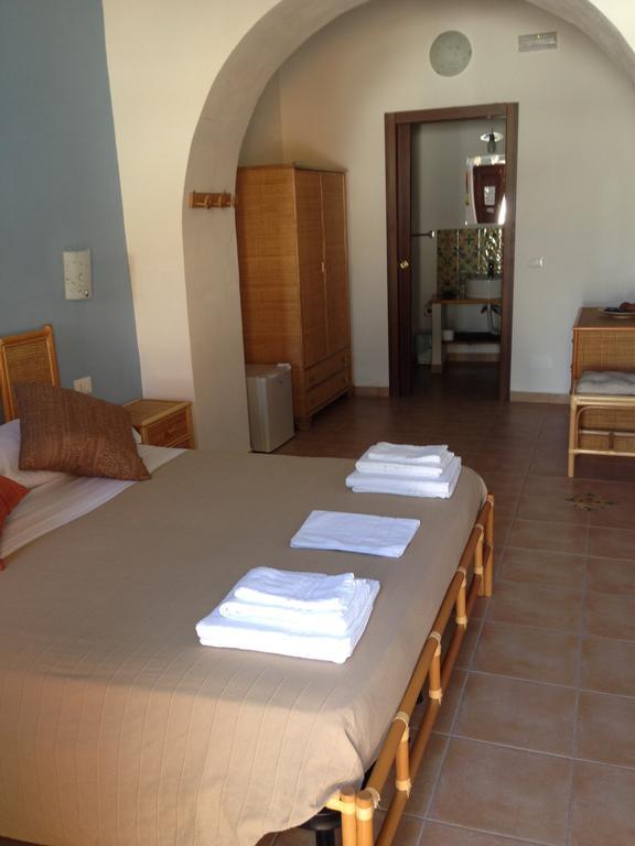 B&B La Goletta Di Salina Santa Marina Salina Quarto foto
